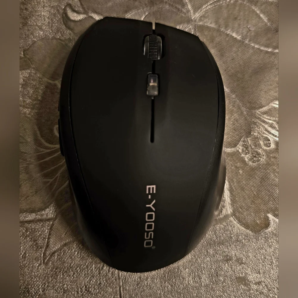 E-YOOSO Bluetooth Wireless Mouse (Black)